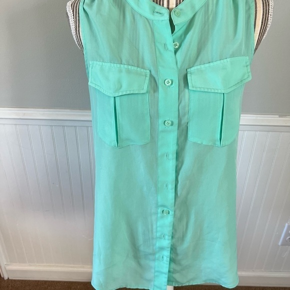J Crew Button Up Sleeveless Top Blouse Size 4 - Picture 2 of 5